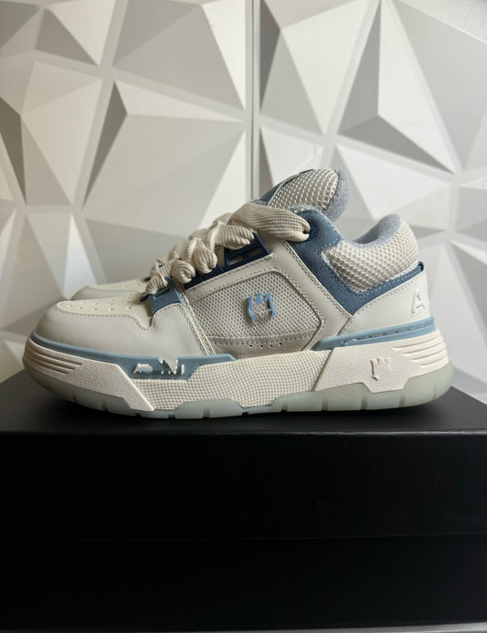 Sneakers AMR